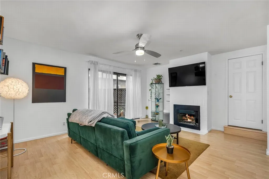 315 Raymond Avenue 10, Glendale, California 91201 home-pic-5